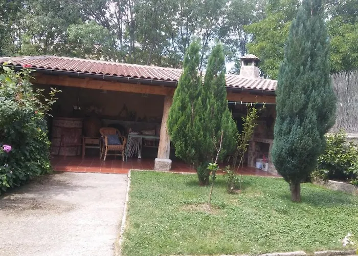 乡村民宿 La Cucurrumacha Navalosal